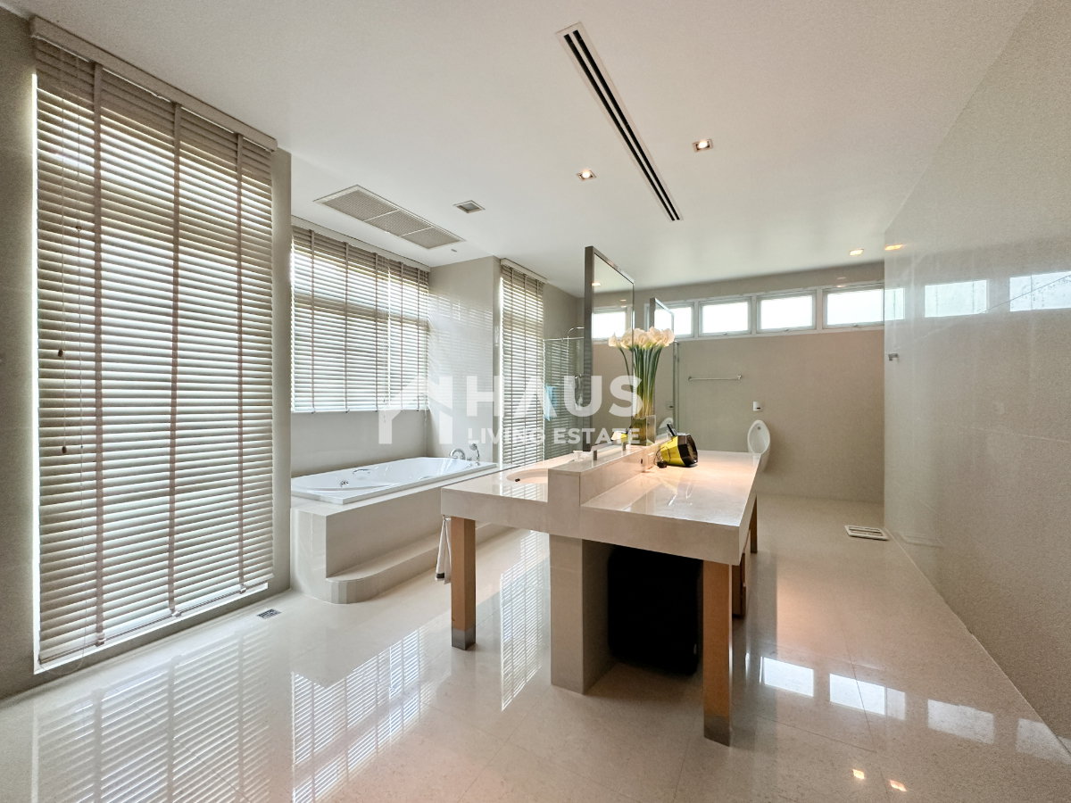 picture Karuehaad Tayard / 4 Bedrooms #HCWT012 - 12/38