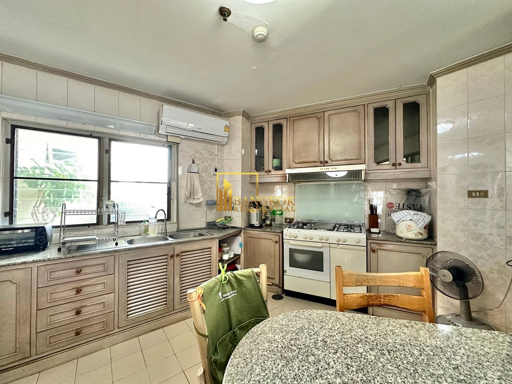รูป Fifty Fifth Tower | Exquisite 4 Bed Duplex Penthouse in Thonglor - BR16730CD - รูปที่ 13/40