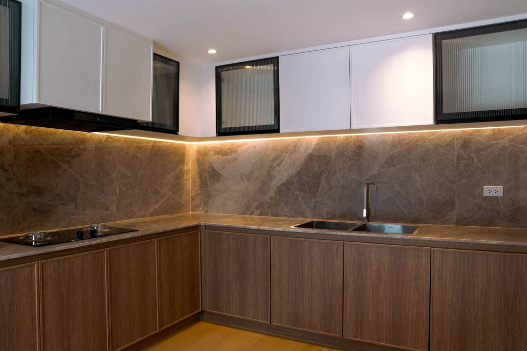 picture Twin houses for sale, Minimal Modern Luxury style, in the heart of Sukhumvit. A rare and prime location, ideal for large families.-SW003634 - 6/12