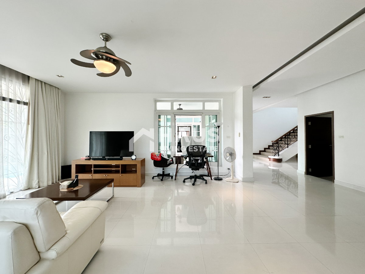 picture Karuehaad Tayard / 4 Bedrooms #HCWT012 - 29/38