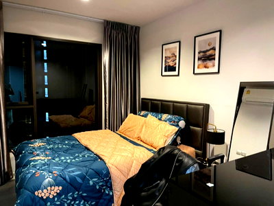 Condos for rent : MN3519 Life Asoke Rama 9 Full Furnitured and electrical
