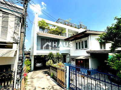 บ้านเดี่ยว ไอทีสแควร์หลักสี่ : 🚨 สเปคพักตากอากาศใจกลางเมือง! หลังริมดาดฟ้ากว้าง (หลัง ม.ธุรกิจบัณฑิต) 🔥 ขายบ้านเดี่ยว ซอย ประชาชื่นนนทบุรี 12 🔥 / 5 ห้องนอน #HPCC037