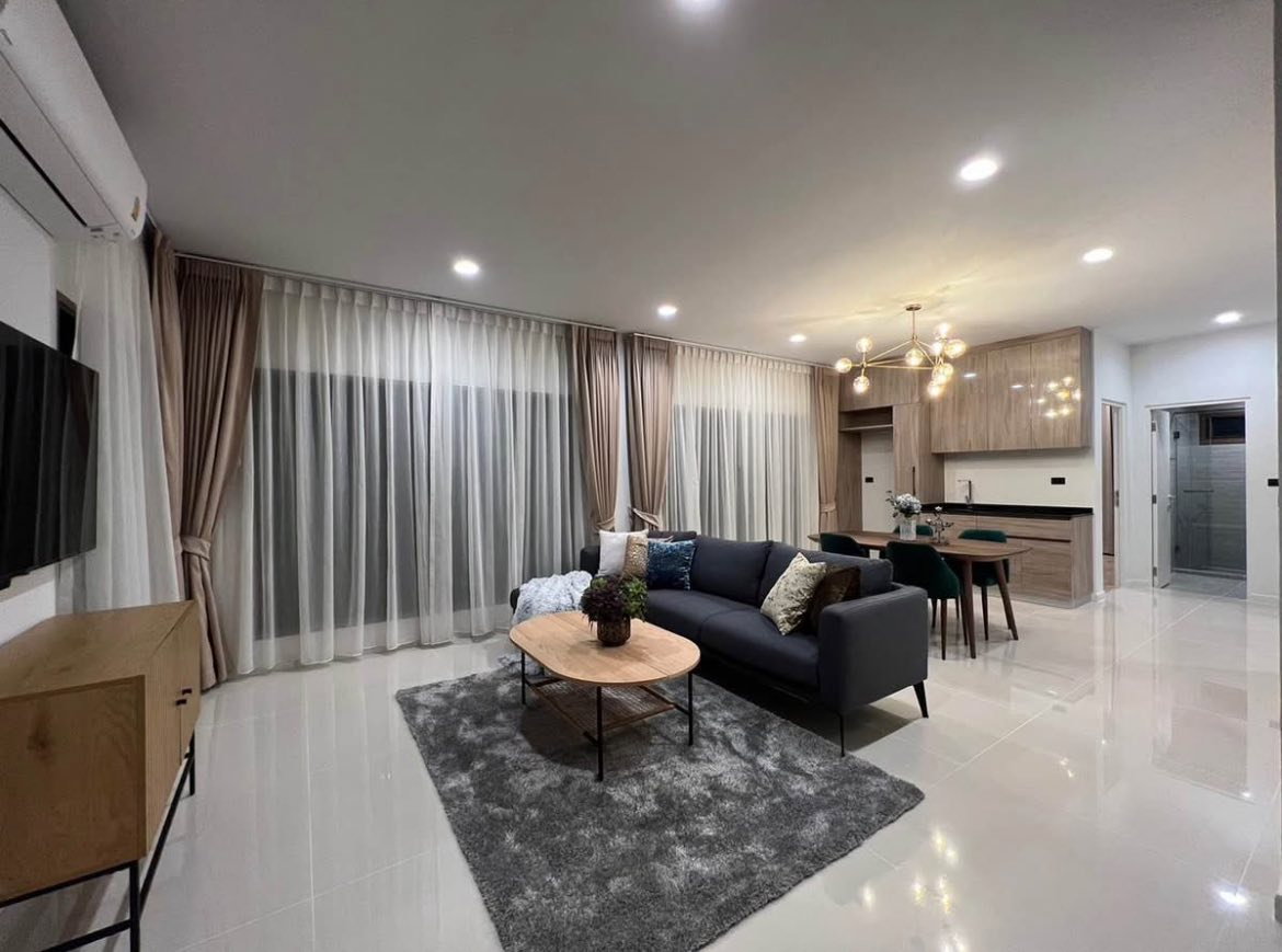รูป บ้านเดี่ยวหรู 4 ห้องนอน  หมู่บ้าน บุราสิริ กรุงเทพกรีฑา - รูปที่ 17/17