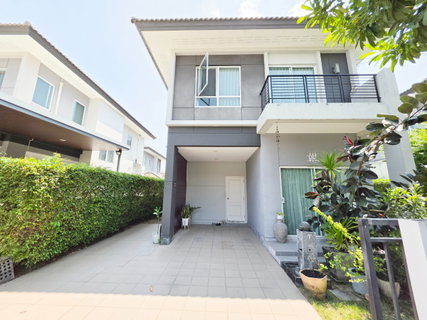 ถูกมาก!!! บ้านเดี่ยว หมู่บ้าน เซนโทร วัชรพล พื้นที่ 50 ตรว. 3 ห้องนอน 3 ห้องน้ำ พร้อมแต่งสวนรอบบ้านสวย ทำเลดี ติดถนนสุขาภิบาล 5