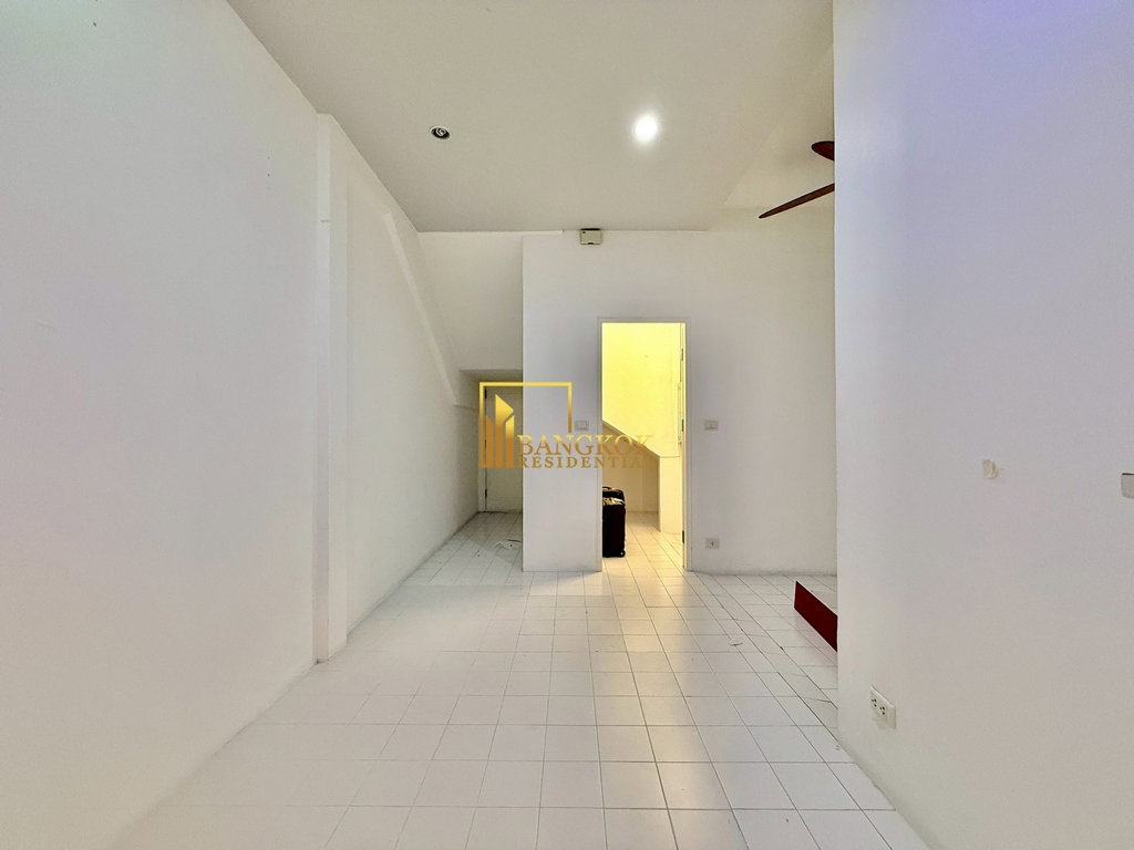 รูป Baan Ananda | Impressive 3 Bedroom Duplex Condo For Rent - BR61385CD - รูปที่ 34/43