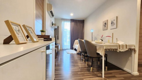 ให้ เช่าคอนโด Living Nest Ramkhamhaeng (ลีฟวิ่ง เนสท์ รามคำแหง) ห้องใหญ่ 47 ตร.ม. วิวสระน้ำสวยมาก