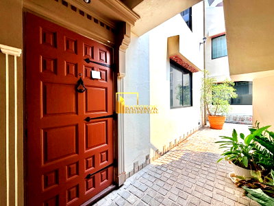 Townhouses for rent J Avenue Thonglor : The Prestige 49 | Renovated 3 Bedroom Townhouse in Thonglor - BR49085TH