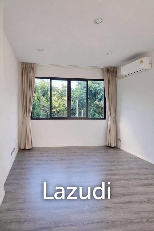 รูป 4 bed 4 bath Townhouse 3 parking The Sonne Srinakarin-Bangna - รูปที่ 5/16
