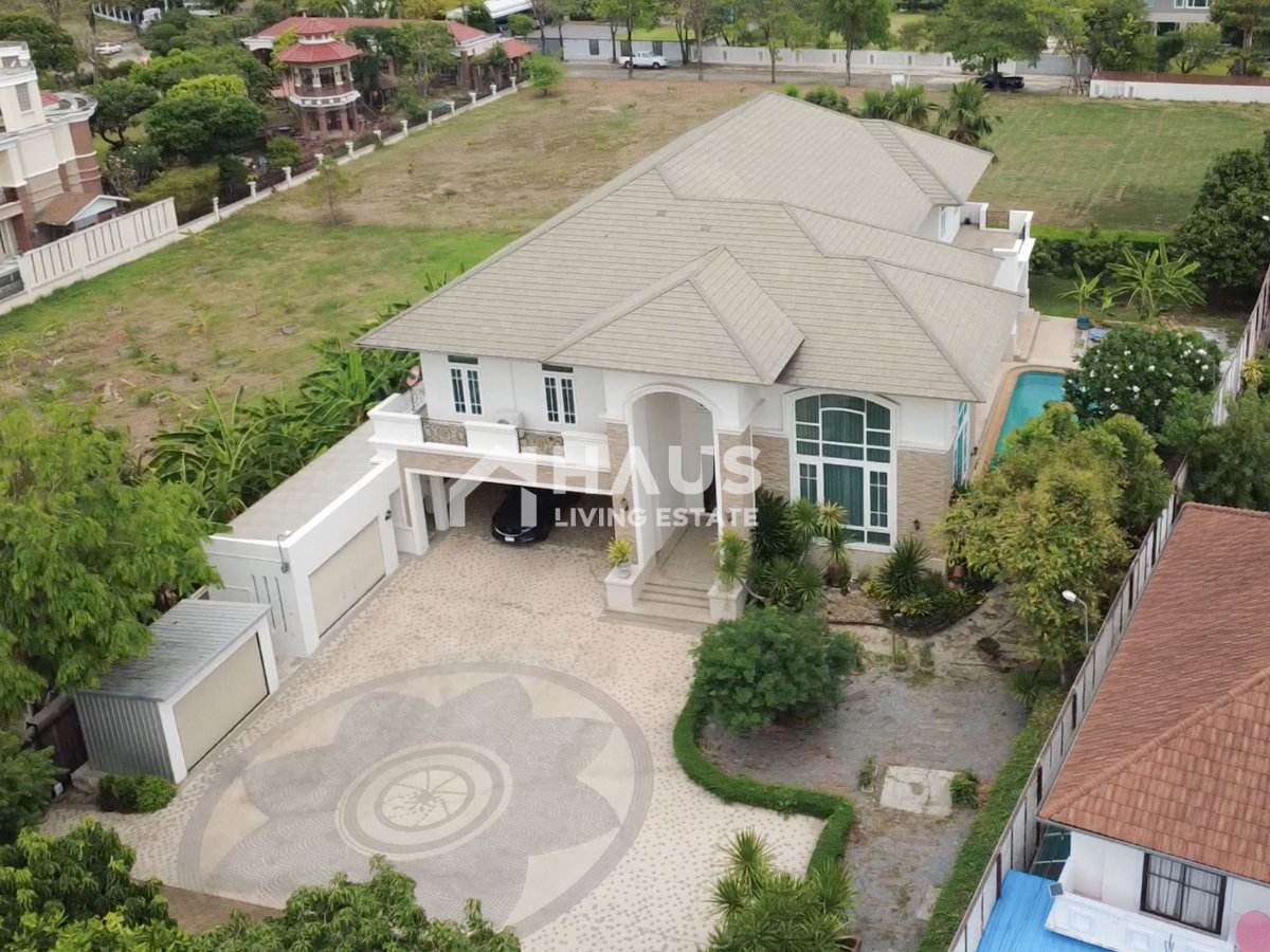 picture Karuehaad Tayard / 4 Bedrooms #HCWT012 - 2/38