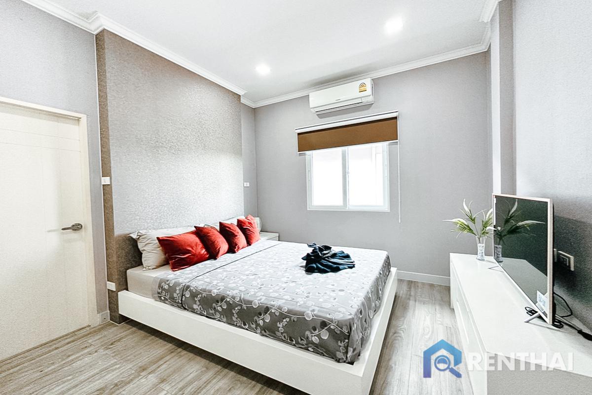 รูป บ้านสองชั้นดีไซน์ลงตัว พื้นที่ใช้สอยกว้างขวาง 185 ตารางเมตร - รูปที่ 7/25
