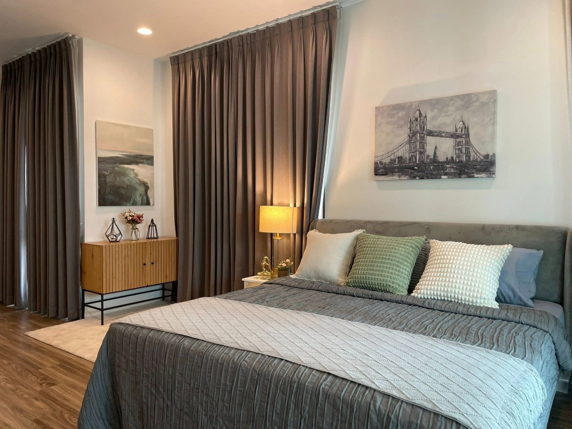 รูป บ้านเดี่ยวหรู 4 ห้องนอน  หมู่บ้าน บุราสิริ กรุงเทพกรีฑา - รูปที่ 5/17