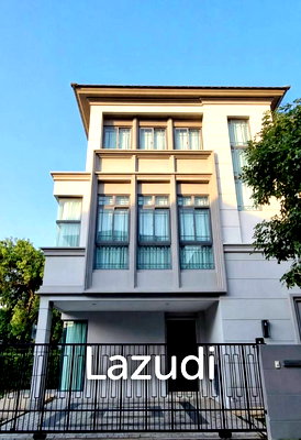 ทาวน์โฮม เซ็นทรัล พลาซ่า บางนา : 4 bed 4 bath Townhouse 3 parking The Sonne Srinakarin-Bangna