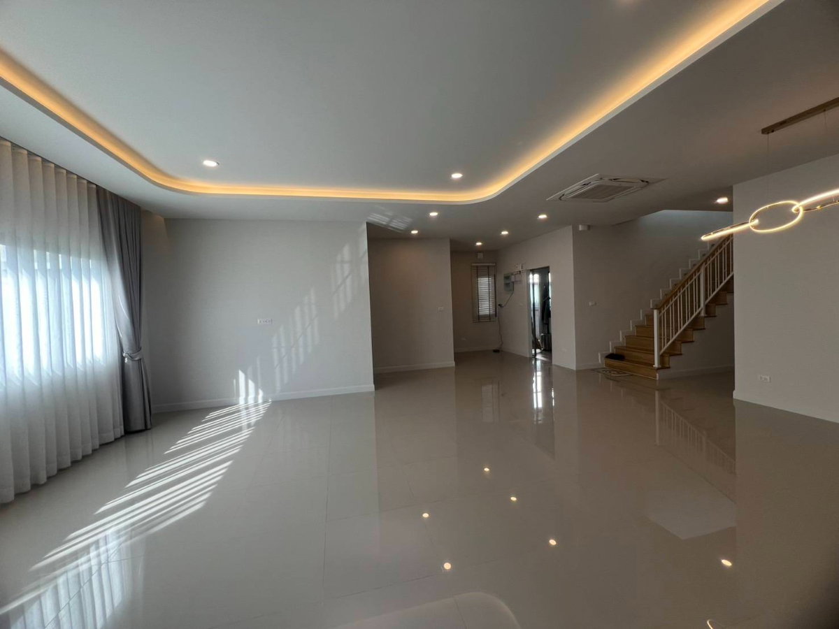 รูป P0683/ขาย บ้านเดี่ยวหลังใหญ่ Perfect Place พระราม 9 – กรุงเทพกรีฑา - รูปที่ 2/15