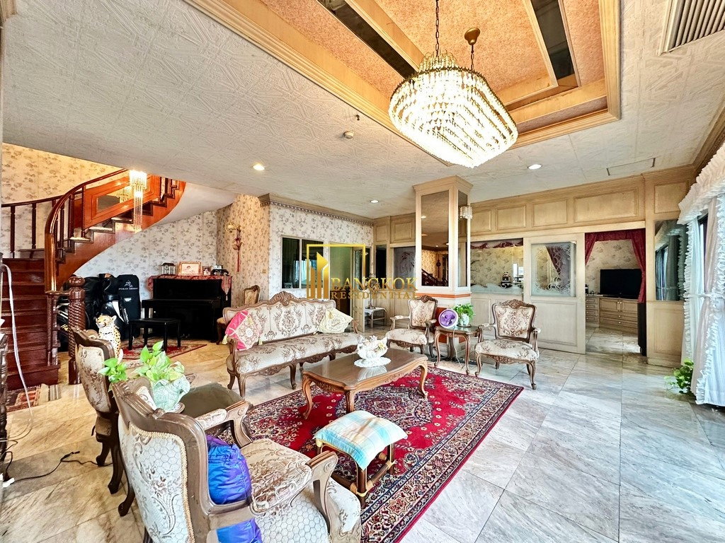 รูป Fifty Fifth Tower | Exquisite 4 Bed Duplex Penthouse in Thonglor - BR16730CD - รูปที่ 2/40