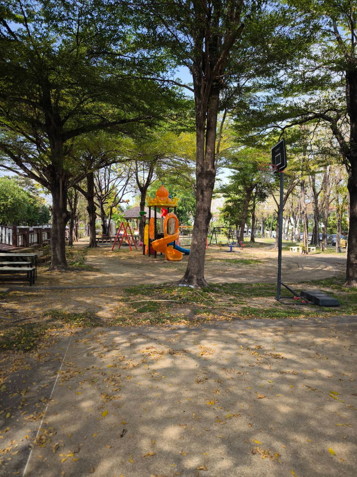 picture Maneerin Park Rangsit near Rangsit Station - 17/18