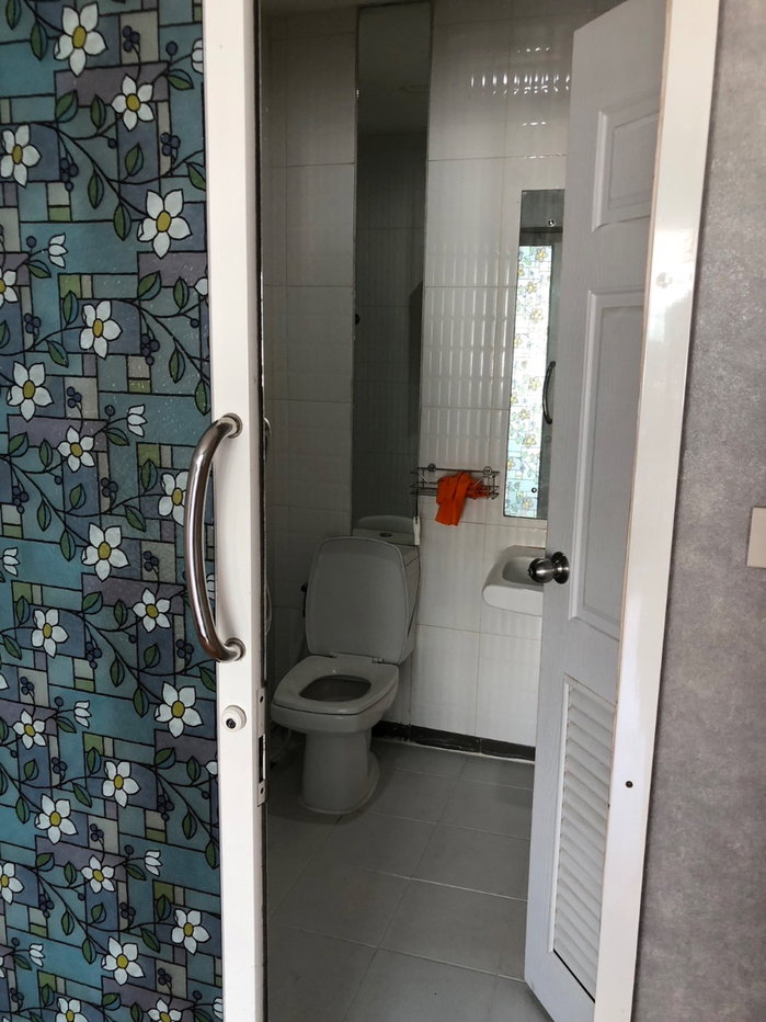 picture Townhouse for sale Ramintra area, close to BTS and Fashion Island shopping center  - 3/13