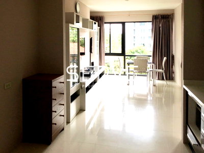 Condos for rent : 1 Bed Large Room City View Fully furnished Good Location close to  BTS Ari station  @ Noble Reflex