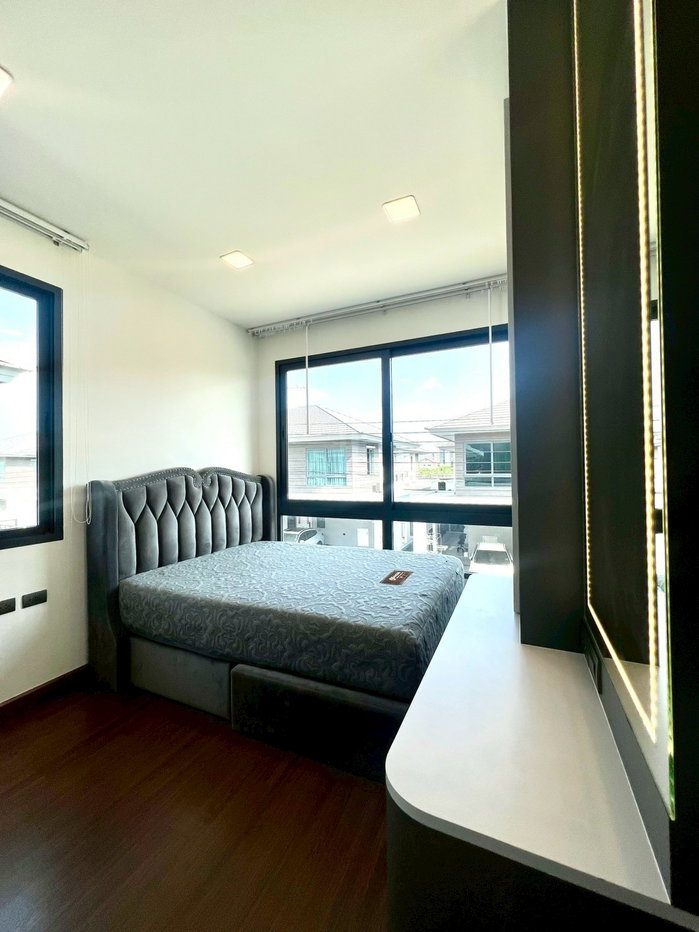 รูป ให้เช่าบ้านเดี่ยว Modern Luxury | แกรนด์ บริทาเนีย บางนา กม.12 ✨ - รูปที่ 25/29