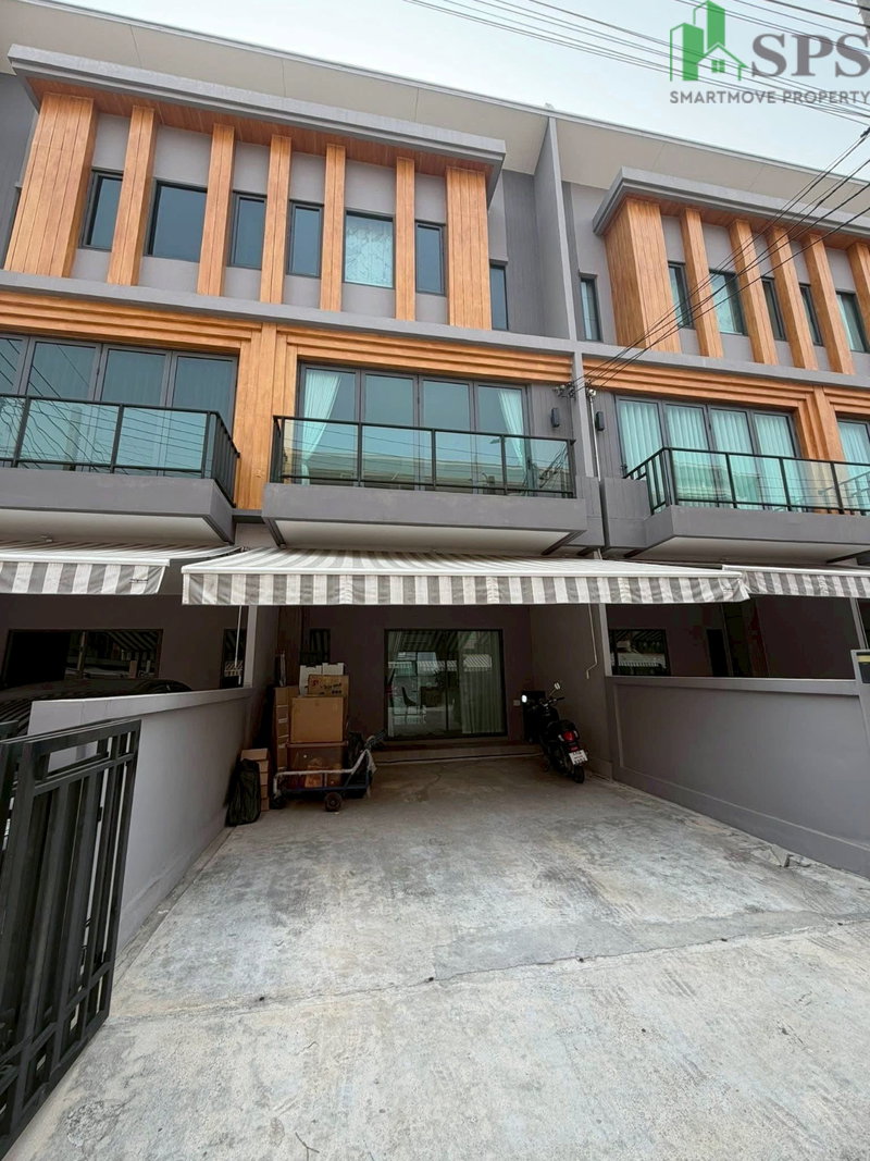 Townhouses for rent : Townhome for Rent EIGEN Rama9 (SPSJP293)