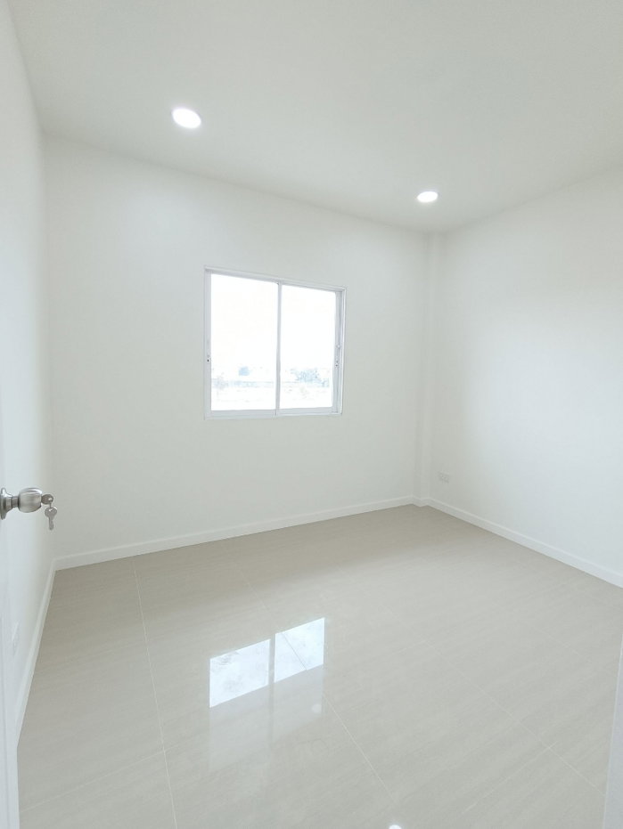รูป ลำลูกกาคลอง 3 ปทุมธานี หมู่บ้านวราภิรมย์ 2 นัดชมบ้าน 085-318-6868 คุณวา - รูปที่ 22/23