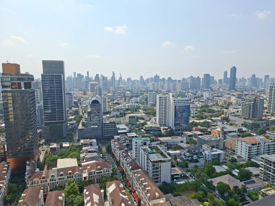 picture  PARK ORIGIN             THONGLOR  - 8/9