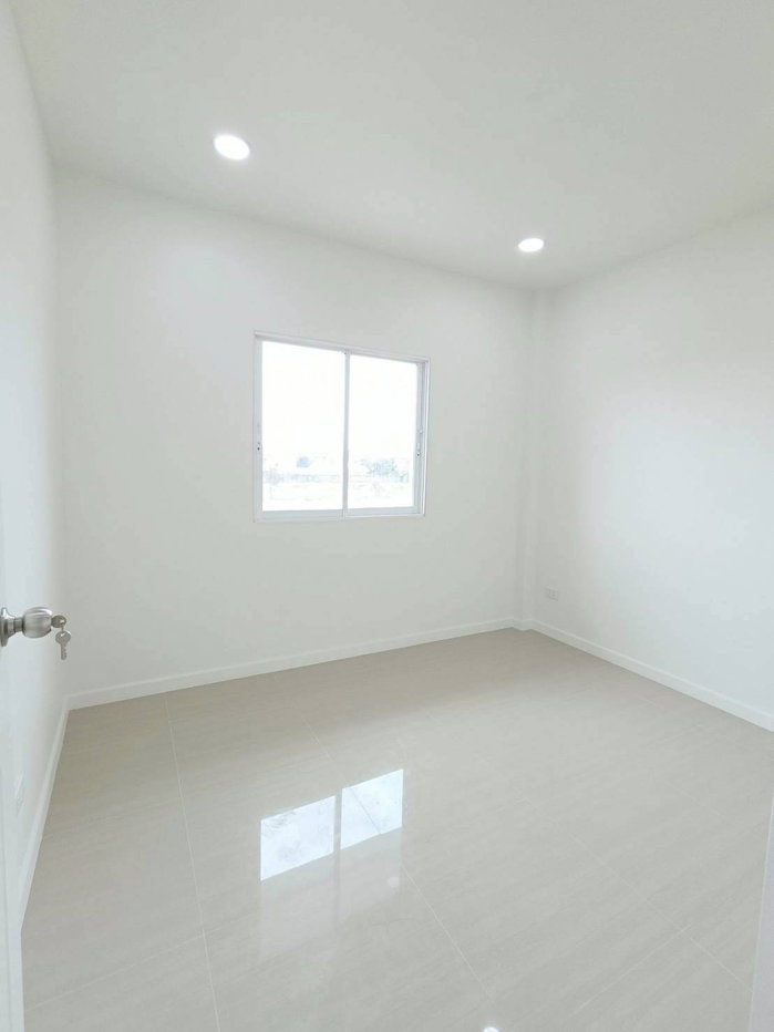 รูป หมู่บ้าน วราภิรมย์ ลำลูกกาคลอง 3 - รูปที่ 13/21