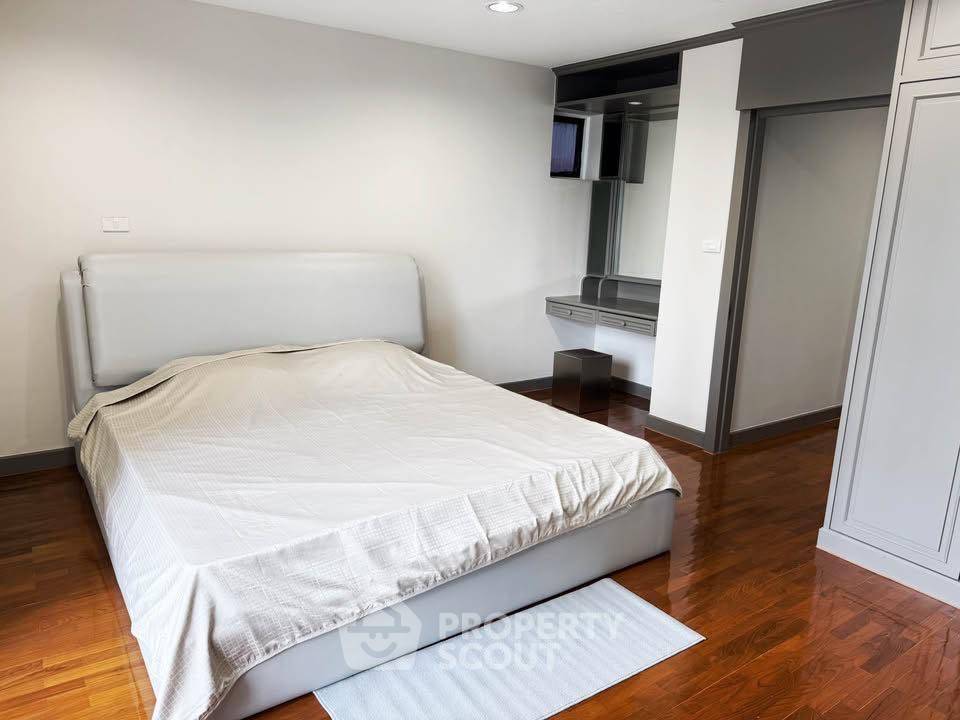รูป คอนโด 2 ห้องนอน ที่ แสนภูมการ์เด้น ใกล้ BTS เซนต์หลุยส์ 200 ม. (ID 2823511) - รูปที่ 8/13