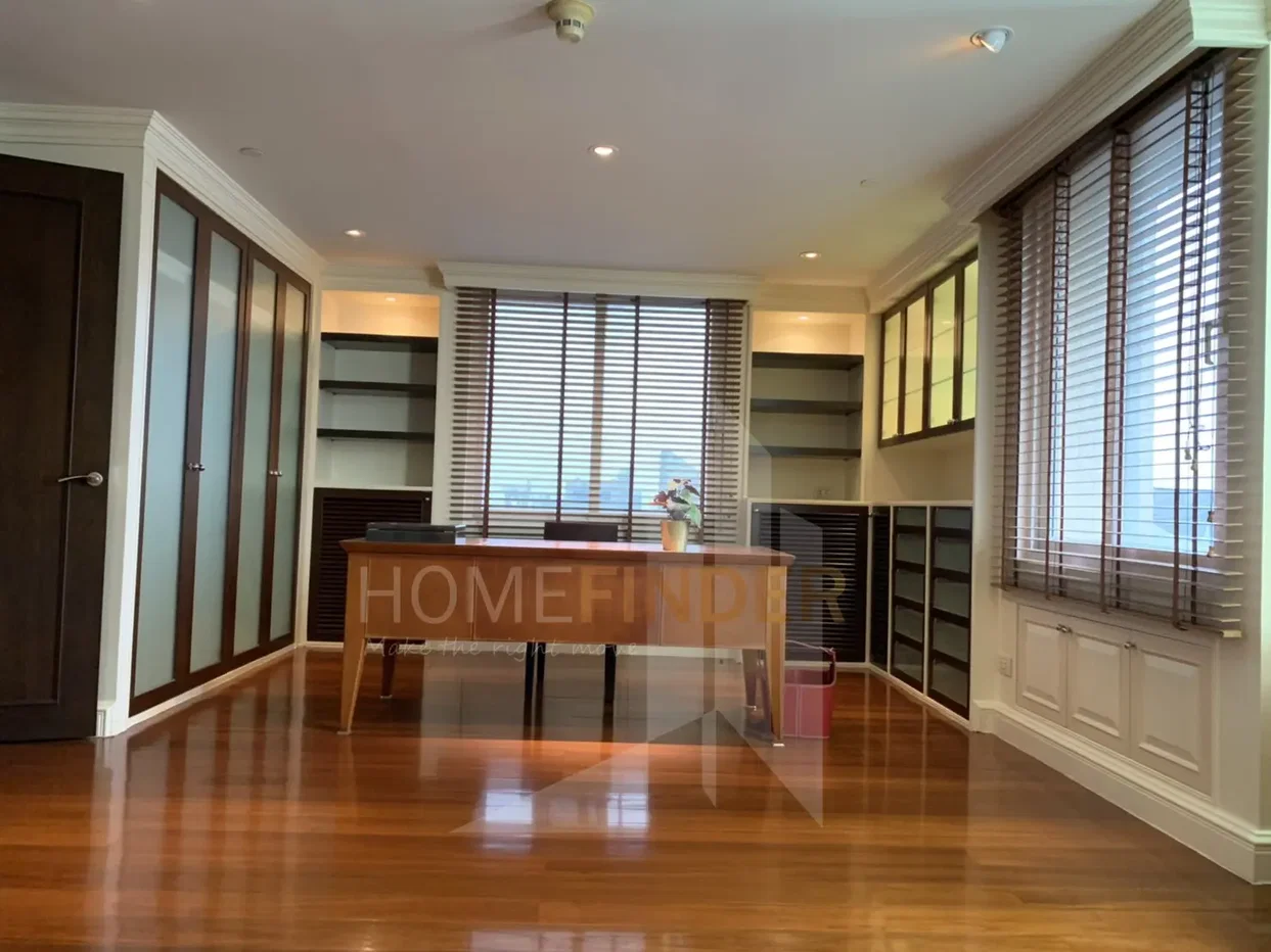 รูป Las Colinas 4 bedrooms, for rent - รูปที่ 41/54