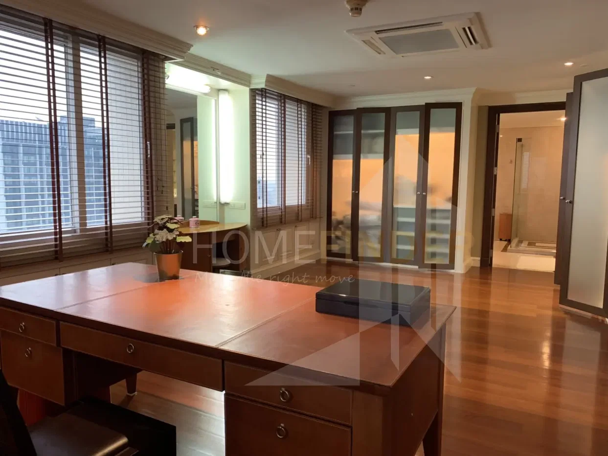 รูป Las Colinas 4 bedrooms, for rent - รูปที่ 28/54