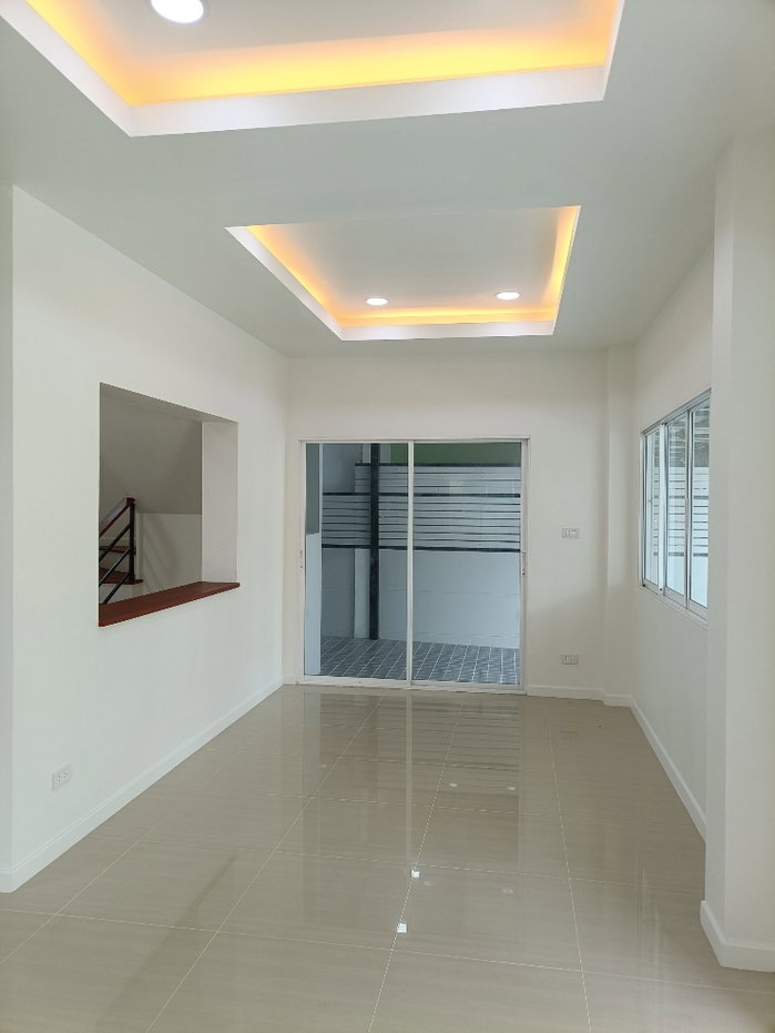 รูป ลำลูกกาคลอง 3 ปทุมธานี หมู่บ้านวราภิรมย์ 2 นัดชมบ้าน 085-318-6868 คุณวา - รูปที่ 7/23