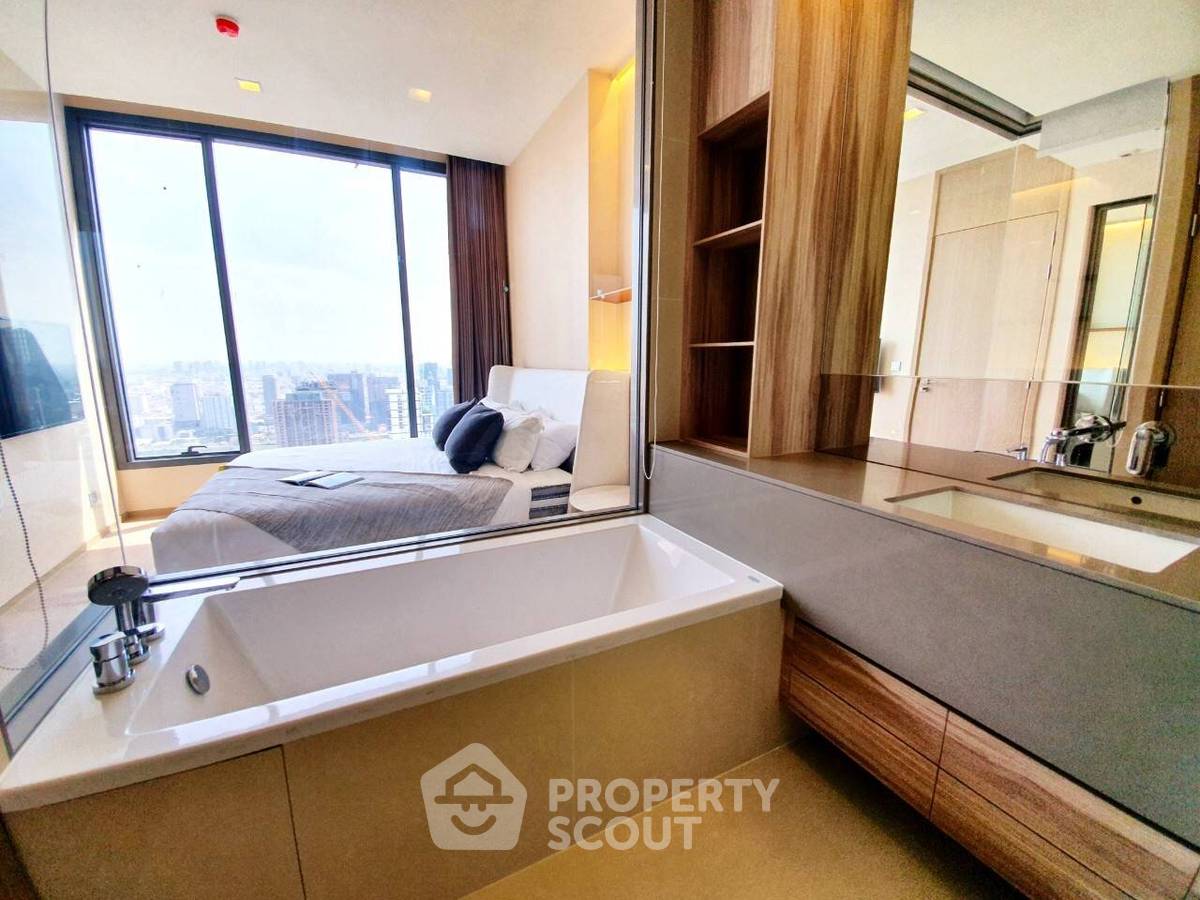 picture High-Floor 1-BR Condo At The Esse Asoke, MRT Sukhumvit (ID 2827867) - 4/7