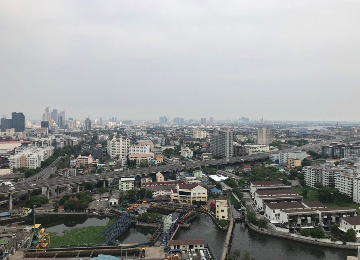 picture Life Sukhumvit                  48  - 8/9