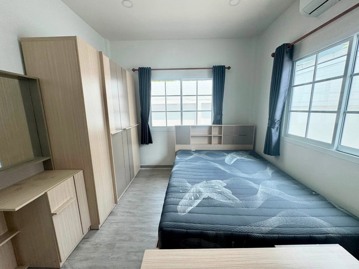 รูป ให้เช่าบ้านเดี่ยวรีโนเวทใหม่ ม.คลาสสิคโฮม ไร่กล้วย ศรีราชา - รูปที่ 2/20