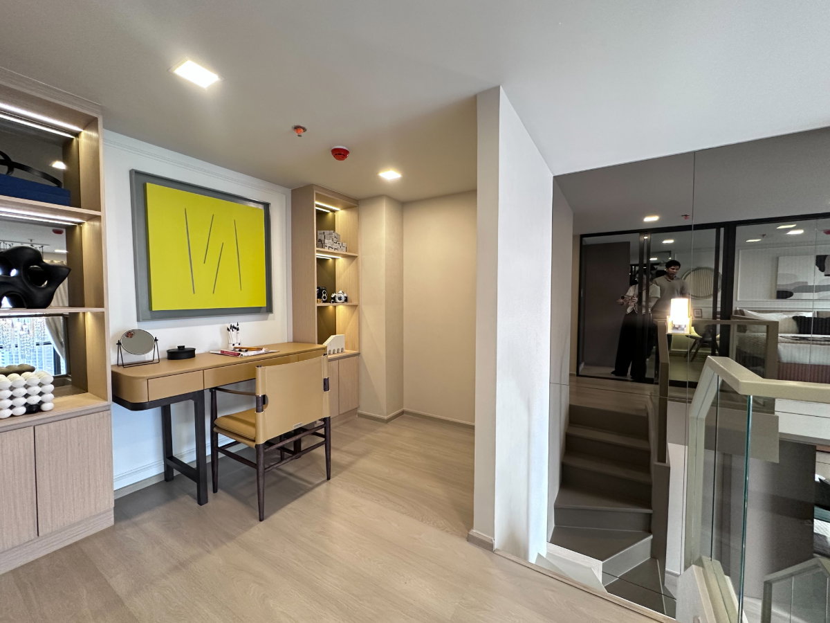 picture Life Phahon-Ladprao Vertiplex 1 Bedroom, high ceiling, special price from the project. - 7/11