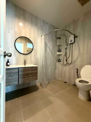 เช่าทาวน์โฮม แม็คโคร ฟู้ดเซอร์วิส สุขุมวิท 71 : LTH15157 – Spacious Townhome Prime Location for Rent Phra Khanong | Family Living Best Value | Near BTS Phra Khanong | 120,000 THB 