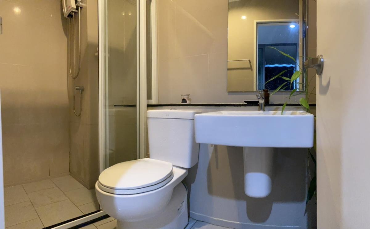 รูป Aspire Sathorn Ratchapruek【𝐑𝐄𝐍𝐓】🔥ห้องสุดน่ารัก สไตล์มินิมอล อบอุ่นมาก เฟอร์นิเจอร์ครบครัน ส่วนกลางจัดเต็ม🔥 ติดต่อไลน์ไอดี: @hacondo - รูปที่ 8/8