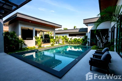 บ้านเดี่ยว หนองปรือ ชลบุรี : ขาย บ้านเดี่ยว 4 ห้องนอน ในโครงการ เดอะ วิลเลช แอด ฮอร์สชู พอยท์ 6210855