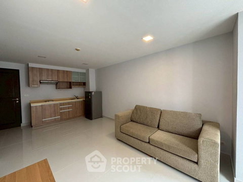 คอนโด 1 ห้องนอน น่ารับอยู่ ที่ The Alcove Sukhumvit 49 ใกล้ BTS พร้อมพงษ์ (ID 2828553)