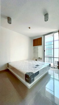 Condo for Rent at The IRIS Rama 9 - Srinakarin (B6904058)