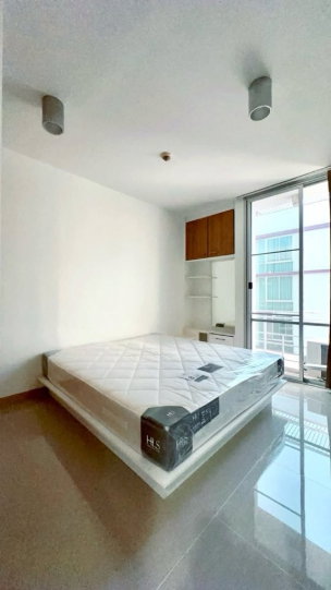 รูป เช่าคอนโด The IRIS Rama 9 - Srinakarin/ดิ ไอริส พระราม 9 - ศรีนครินทร์ (B6904058) ID Line : @condo88 - รูปที่ 1/7