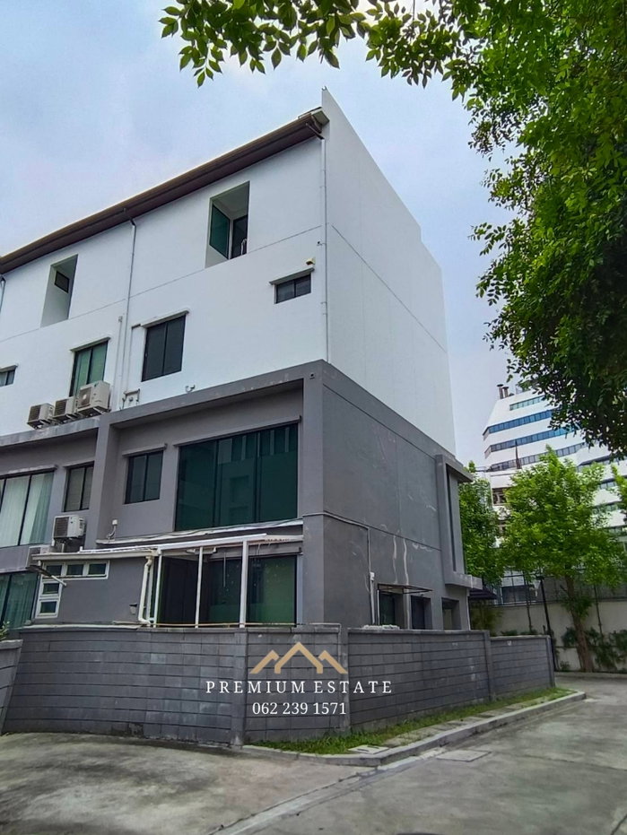 รูป 📍ขายทาวน์โฮมหรู 3.5 ชั้น (หลังมุม) NIRVANA DEFINE RAMA 9 เงียบสงบเป็นส่วนตัว เดินทางสะดวก เพียง 10 นาทีจากทองหล่อ - รูปที่ 4/24