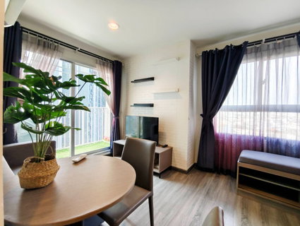 รูปภาพ Condo for rent: The Trust Erawan, corner unit, private, fully furnished, ready to move in. Excellent locatio, next to BTS Erawan station.