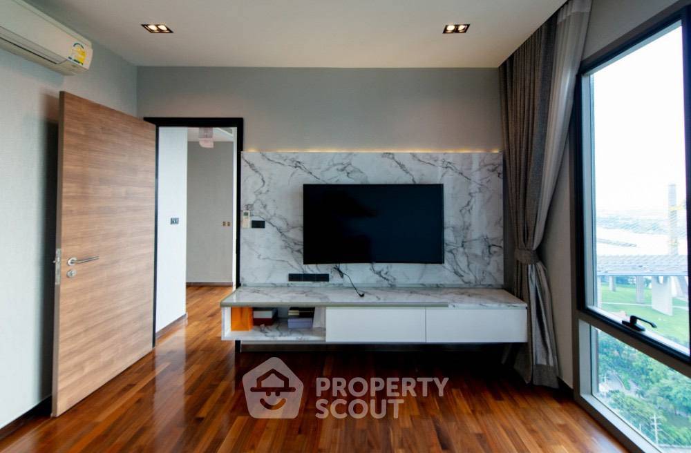 picture 2-BR 82 Sqm High-Floor Condo At Star View, Near Phra Ram 3 (ID 2830552) - 9/12