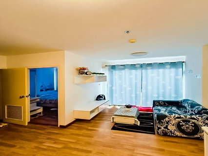 The Trust South Pattaya for Sale Pool View Fully Furnished
