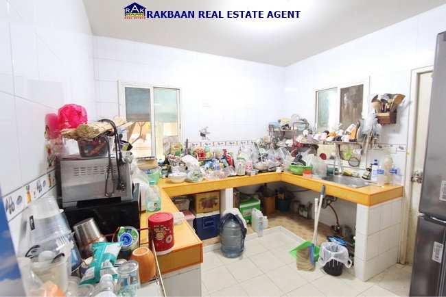รูป ขายบ้านหลังมุม พฤกษาวิลเลจ 1 ลำลูกกา 69.9 วา 3 นอน 2 ห้องน้ำ 1 ห้องครัว ทำเลดีมากใกล้ตลาดมารวย ด่วน!! 3.5 ล้านเท่านั้น - รูปที่ 5/7