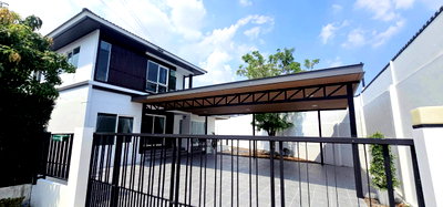 ขายบ้านเดี่ยว : S2965 ขายบ้านเดี่ยว 2 ชั้น หลังมุม บ้านพฤกษ์ลดา วงแหวน-หทัยราษฎร์ ตกแต่งใหม่ ราคาสุดคุ้ม 
