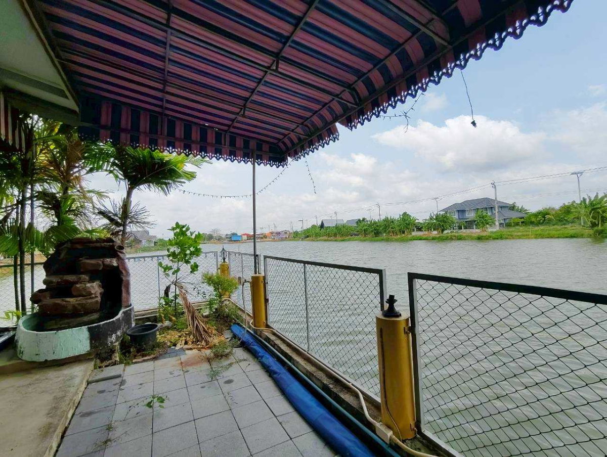 รูป ขายบ้านเดี่ยวชั้นเดียว ริมน้ำ บรรยากาศรีสอร์ท ถนนศรีวารี ใกล้สนามบินสุวรรณภูมิ - รูปที่ 18/19