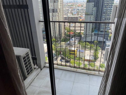 ðĨðĨðĨ FOR RENT condo , Fuse Sathorn - Taksin , BTS-Wongwian Yai , Bang Lamphu Lang , Khlong San , Bangkok , CX-25056 â
Live chat with us ADD LINE @connexproperty â
ðĨðĨðĨ