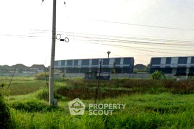 ที่ดิน สำนักงานขนส่งจังหวัดเชียงใหม่ : ขายที่ดิน ในเมืองเก่าเชียงใหม่ ศรีภูมิ เมืองเชียงใหม่ ใกล้ศรีภูมิ (ID 2830407)