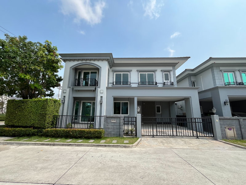 ขายบ้านเดี่ยว : ขายบ้านเดี่ยว 2 ชั้น แกรนดิโอ เพชรเกษม 81 (Grandio Phetkasem 81)